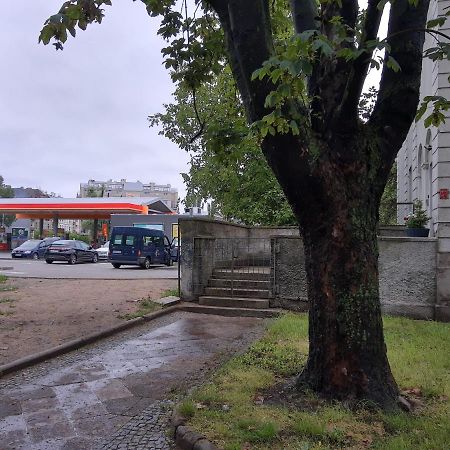 Noclegi Przy Dworcu Pkp Wrocław Buitenkant foto